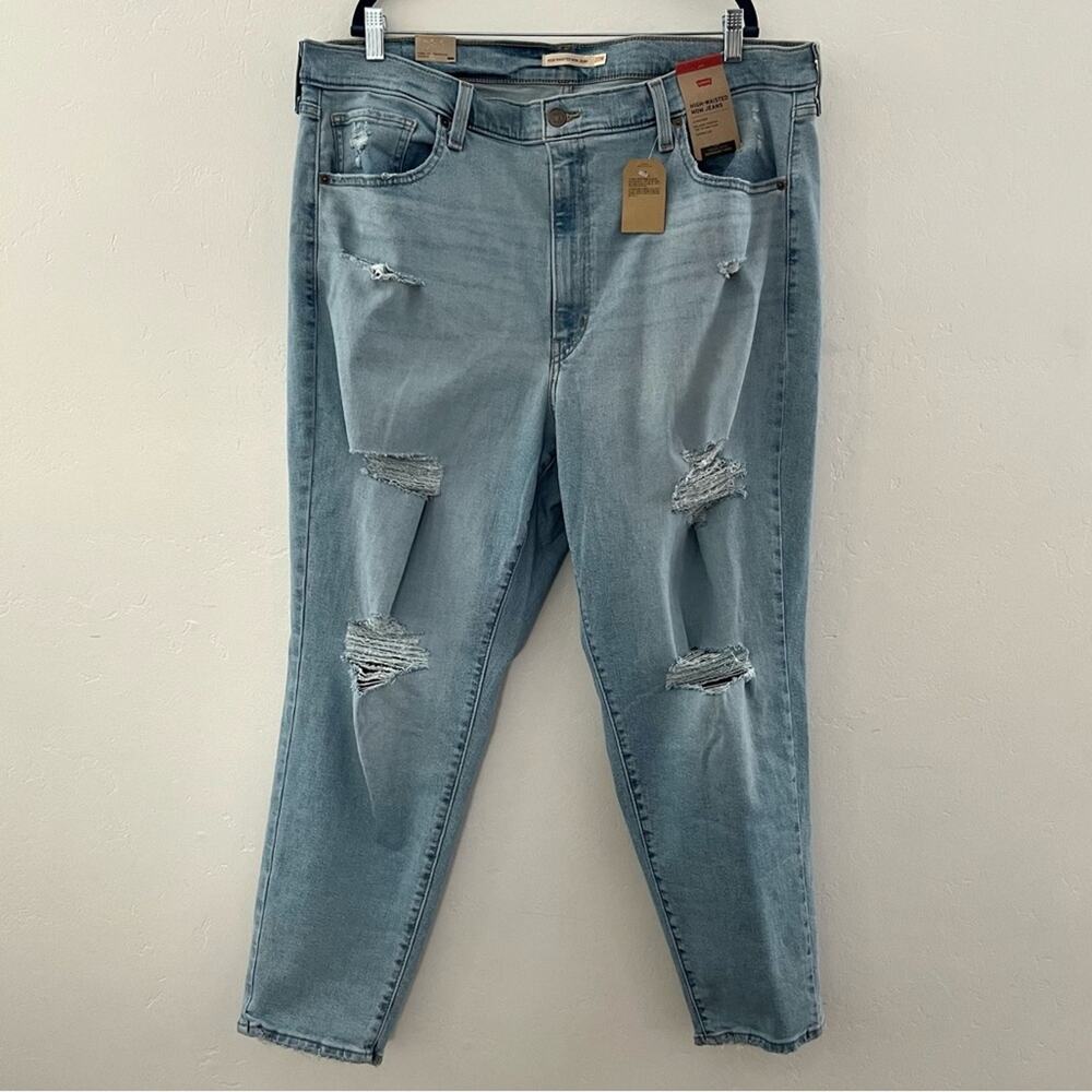 Levi's High Waisted Mom Jeans Women's 20W Distressed Blue Denim Plus Size NEW